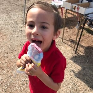 Meet your Posher, Tyler